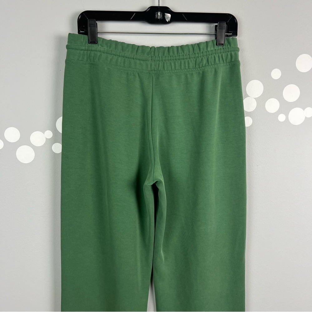 Athleta Green Cropped Wide-Leg Sweatpants - Picture 9 of 10